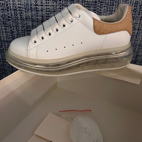 Alexander McQueen, 35.5, white/copper - Picture 1 of 7